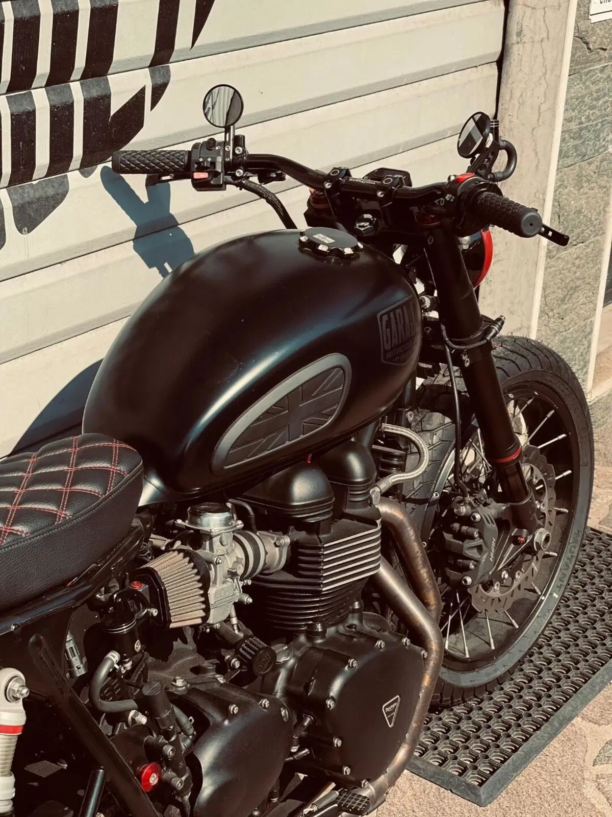 Triumph Bonneville T100 (2001 - 07) (5)