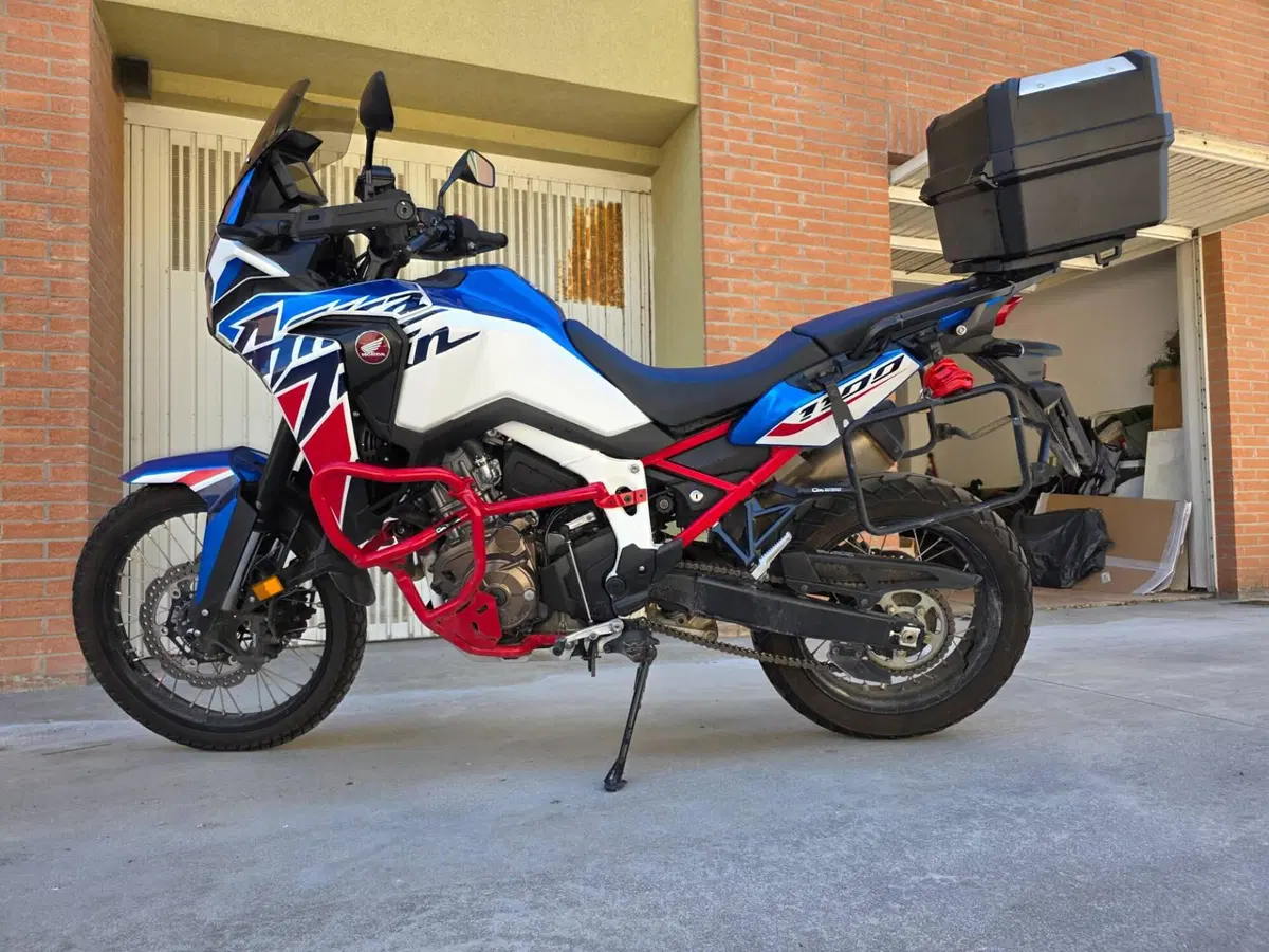 Honda Africa Twin CRF 1100L (2022 - 23)