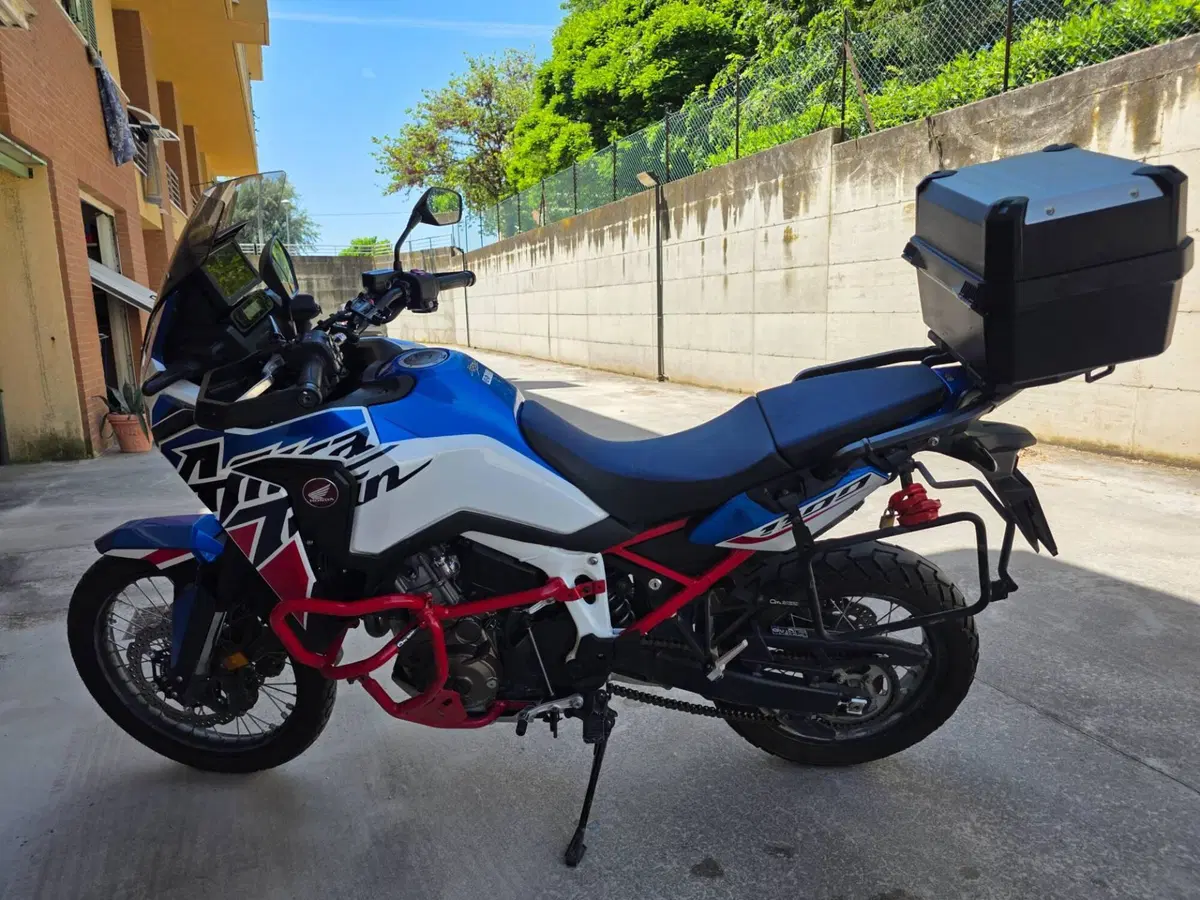 Honda Africa Twin CRF 1100L (2022 - 23) (8)