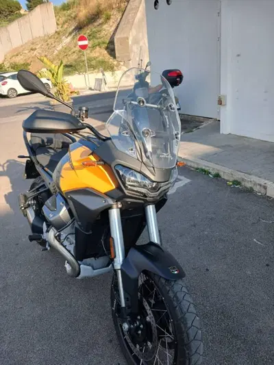 Moto Guzzi Stelvio (2024 - 26) usata