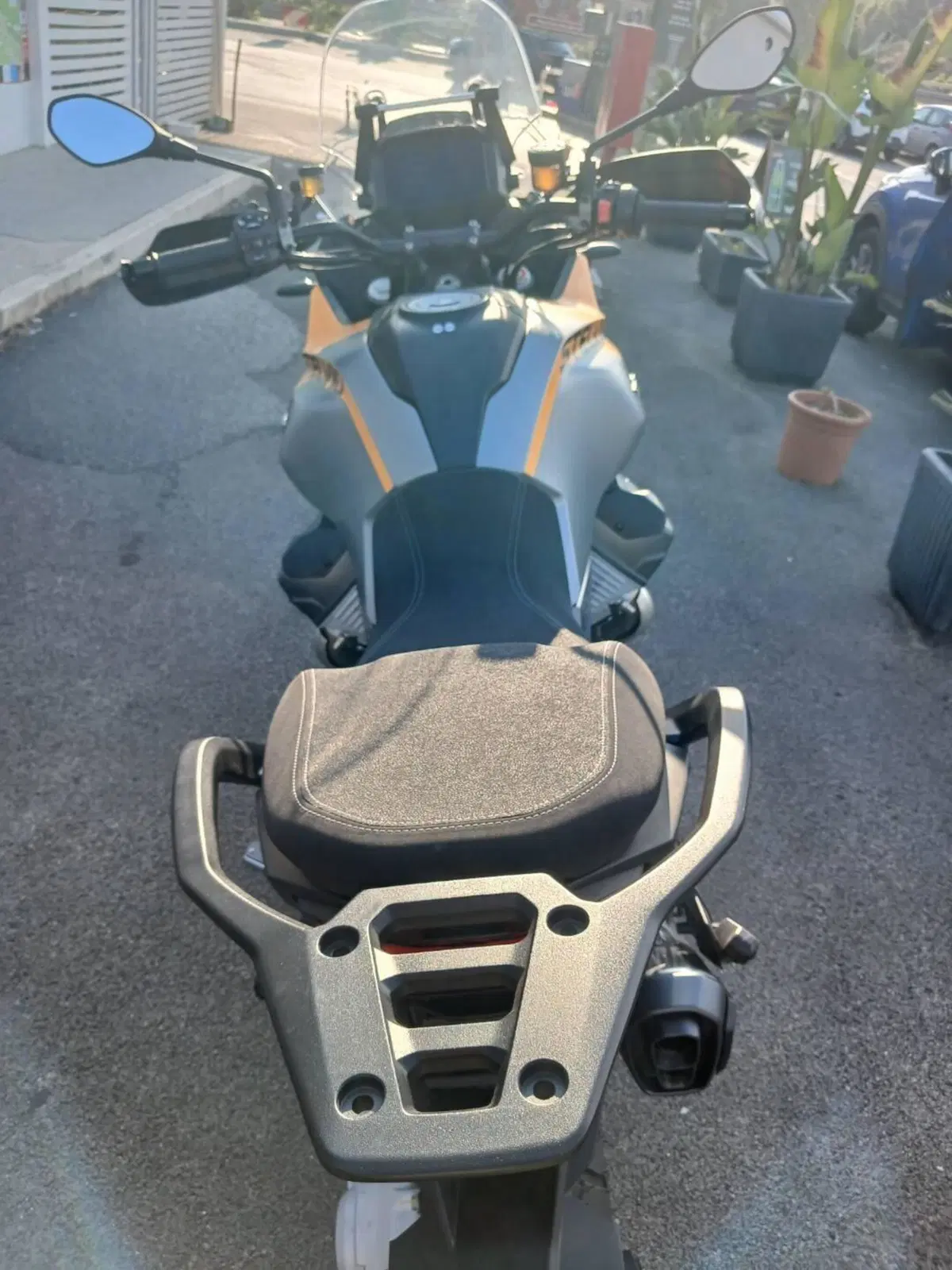 Moto Guzzi Stelvio (2024 - 26) (3)