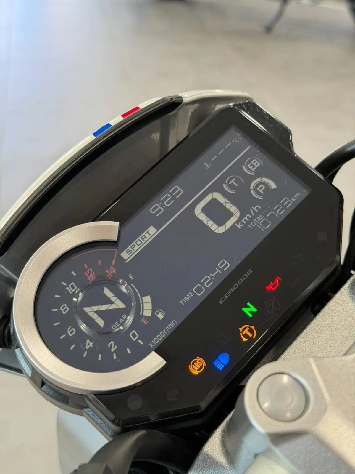 Honda CB 1000 R + Limited Edition (2019) (20)