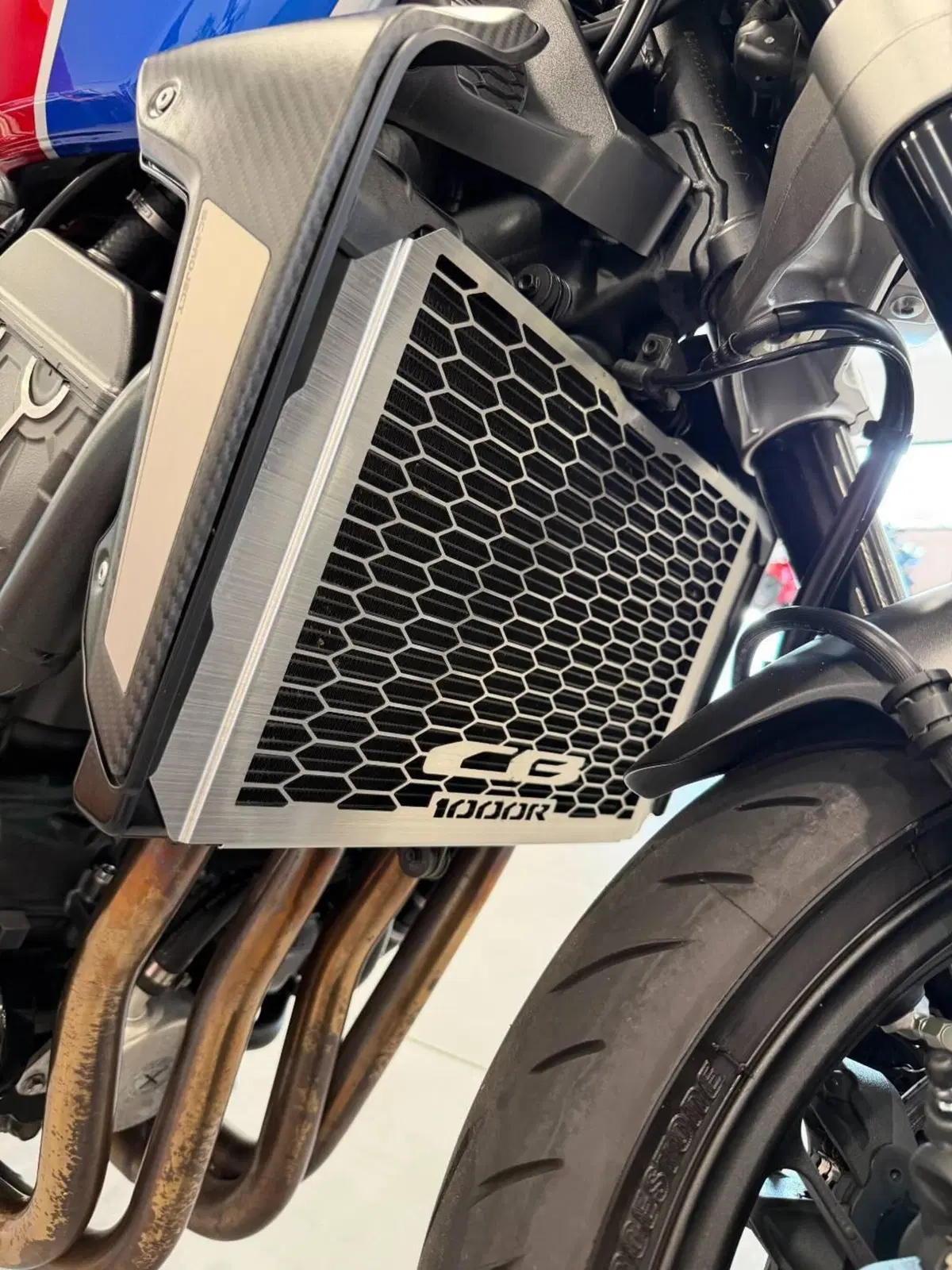 Honda CB 1000 R + Limited Edition (2019) (18)