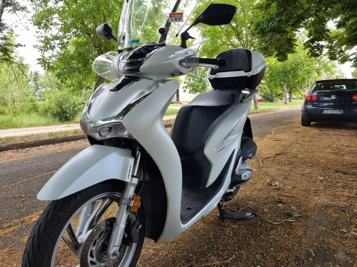 Honda SH 150i (2020 - 23) (3)