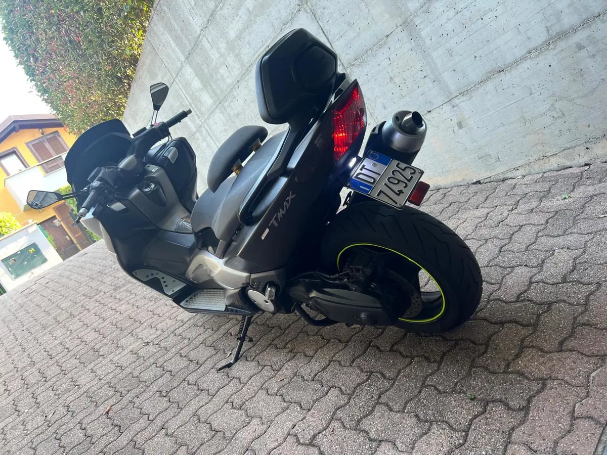Yamaha T-Max 500 Tech Max (2011 - 13) (3)