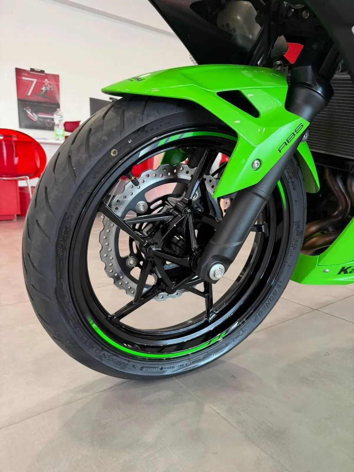 Kawasaki Ninja 400 Sport (2023) (11)