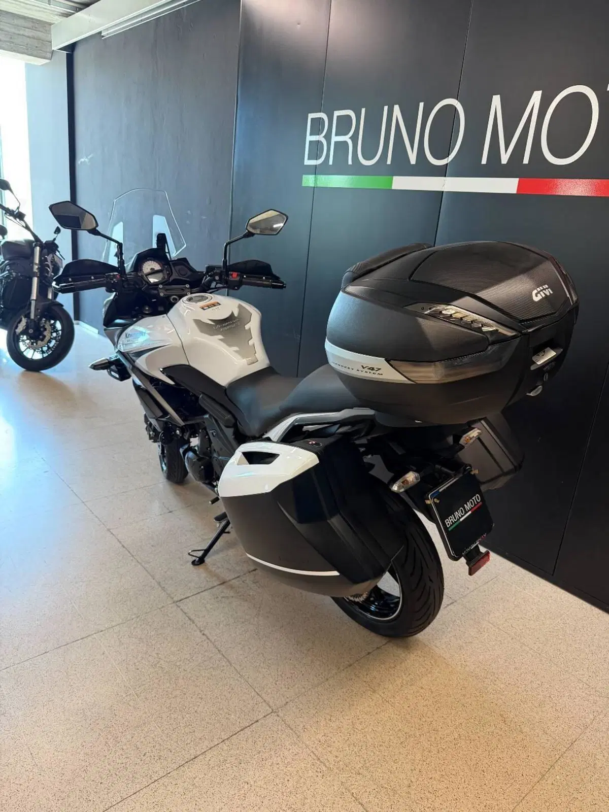 Kawasaki Versys 650 (2017 - 20) (4)