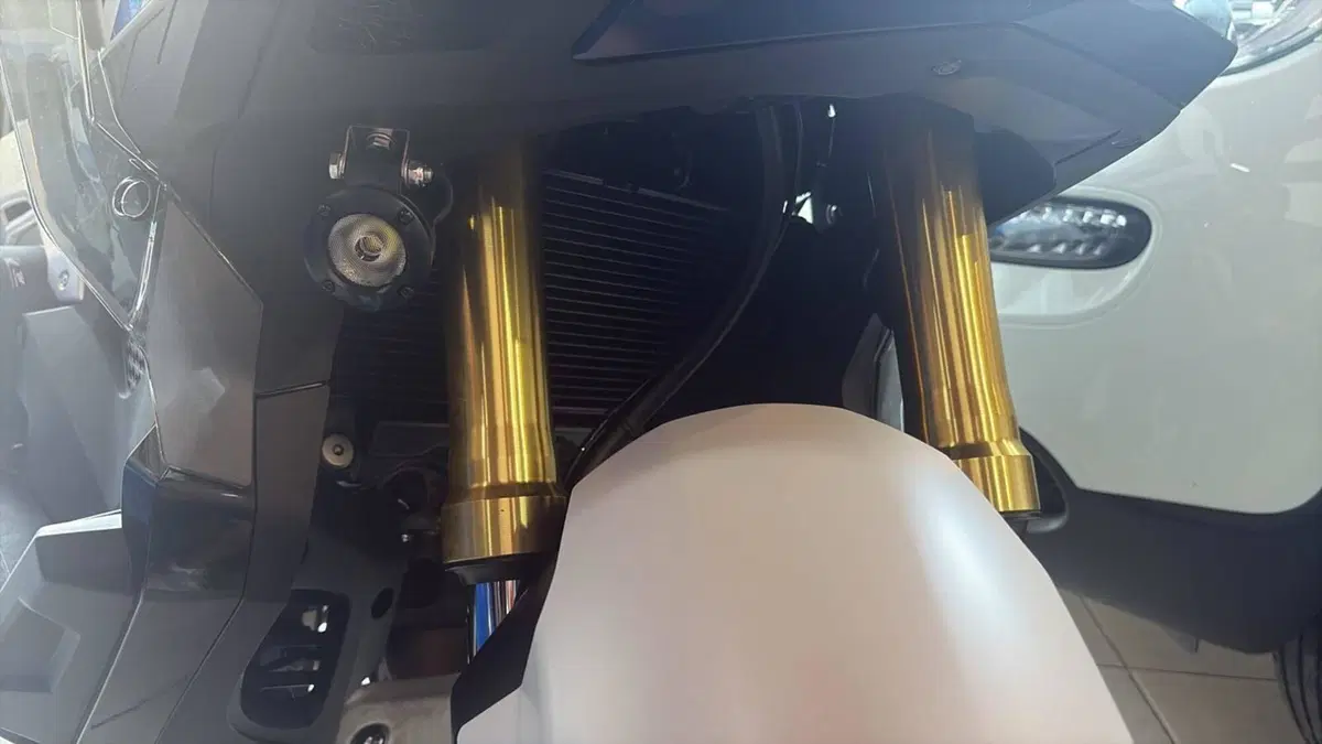 Honda X-ADV 750 Special Edition (2026) (6)
