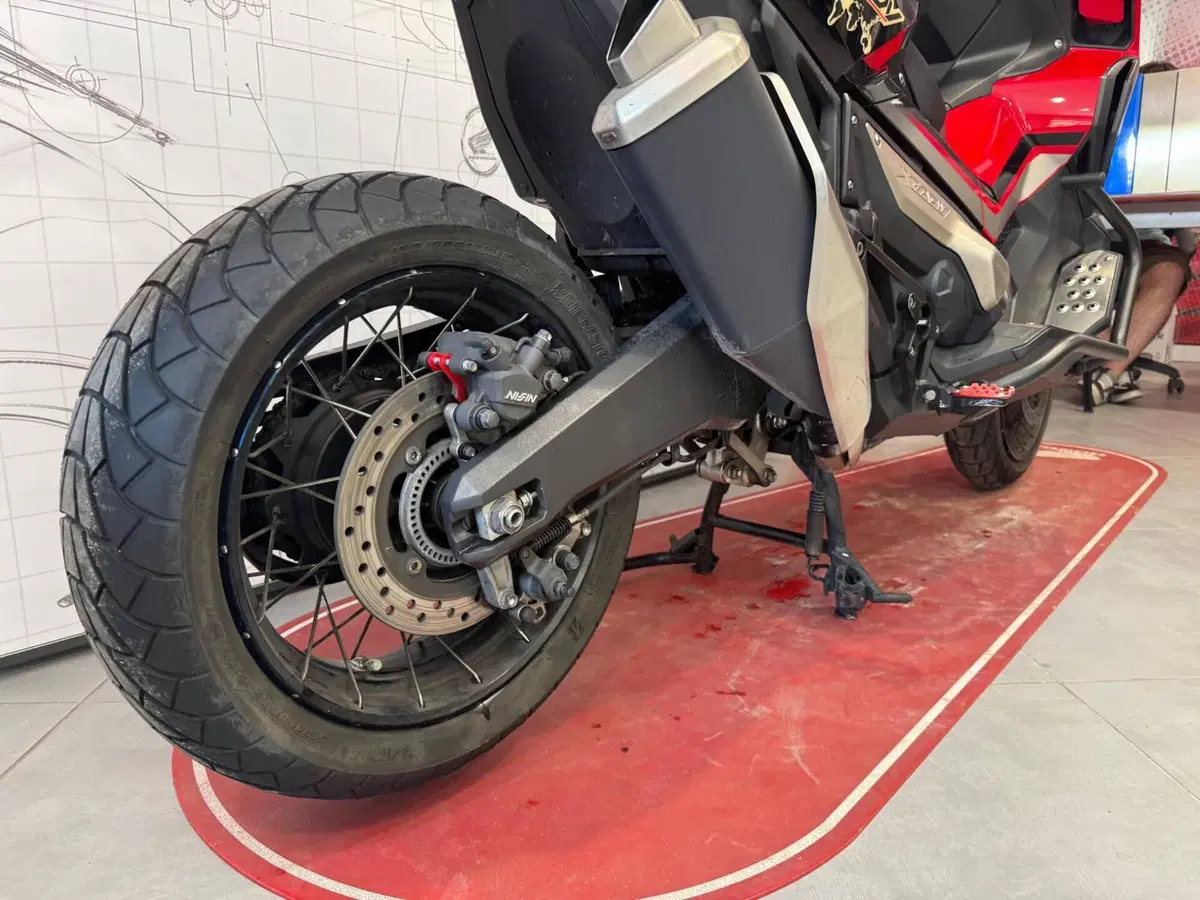 Honda X-ADV 750 (2018 - 20) (12)