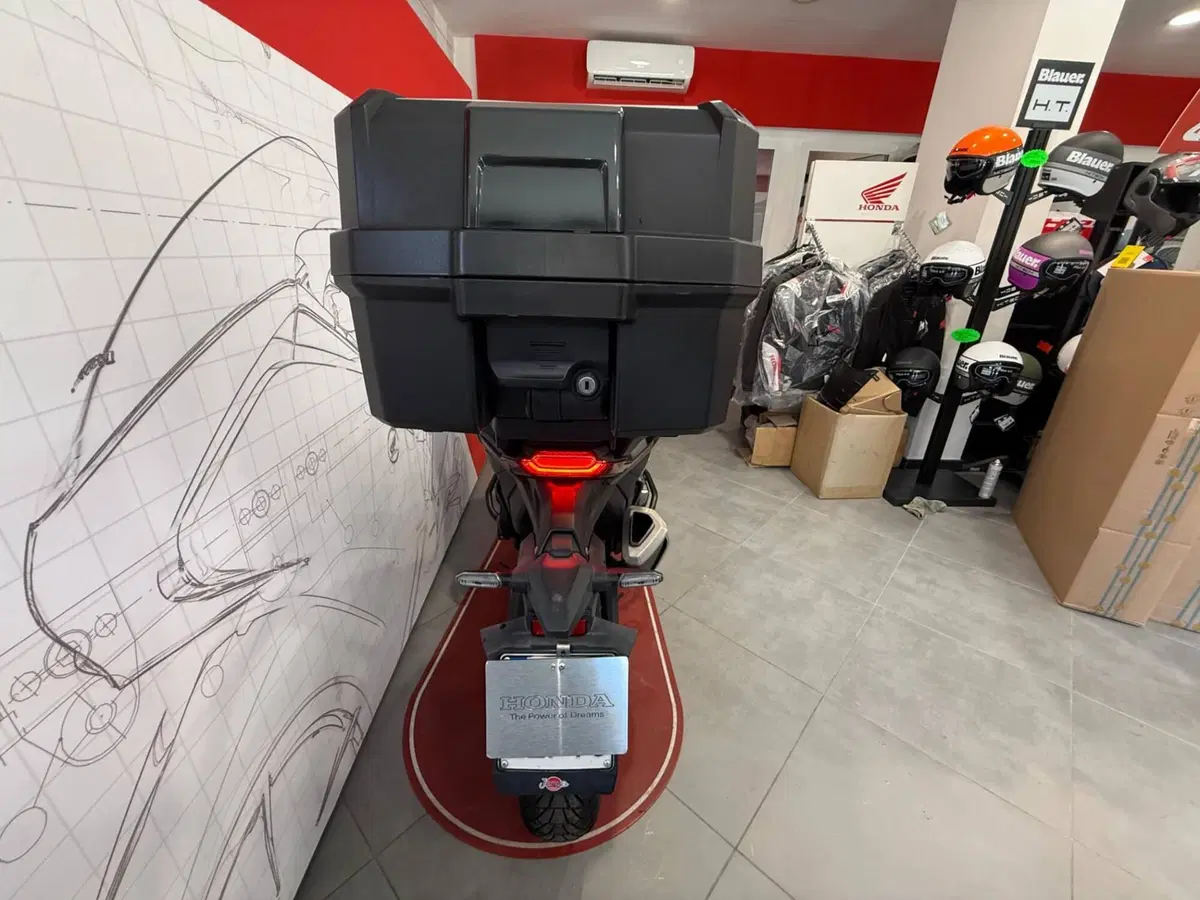 Honda X-ADV 750 (2018 - 20) (6)