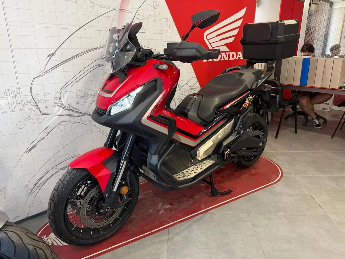 Honda X-ADV 750 (2018 - 20) (2)