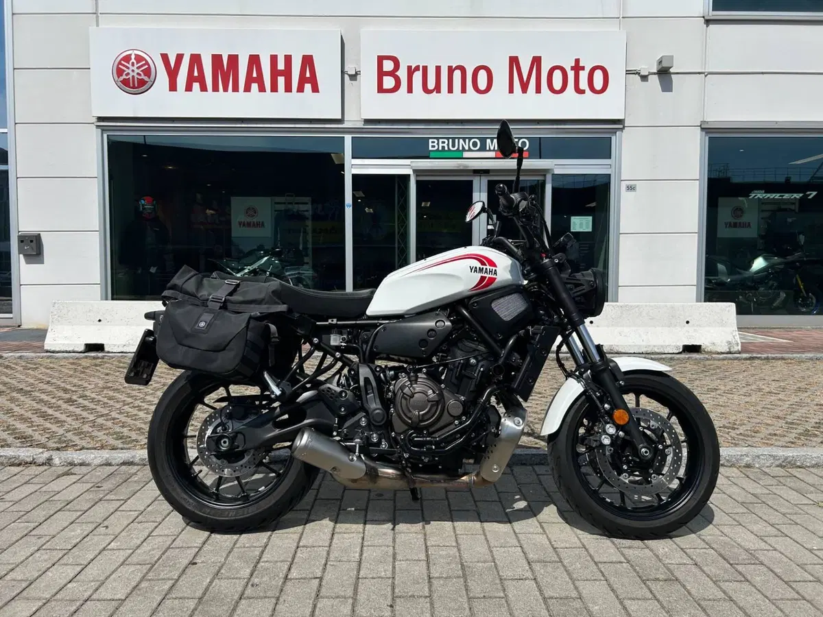 Yamaha XSR 700 (2022 - 26)