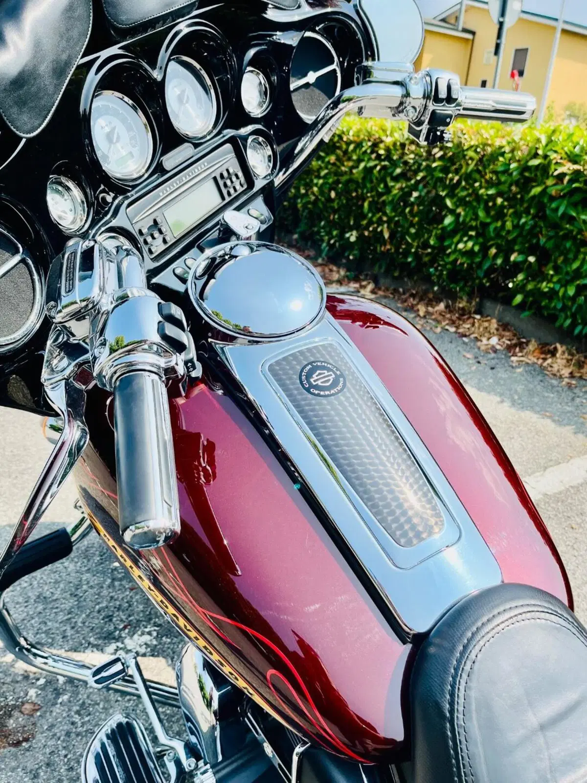 Harley-Davidson 1800 Street Glide (2010 - 11) - FLHXSE (6)