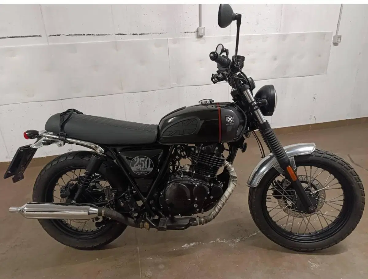 Brixton Motorcycles Saxby 250 (2019) (4)