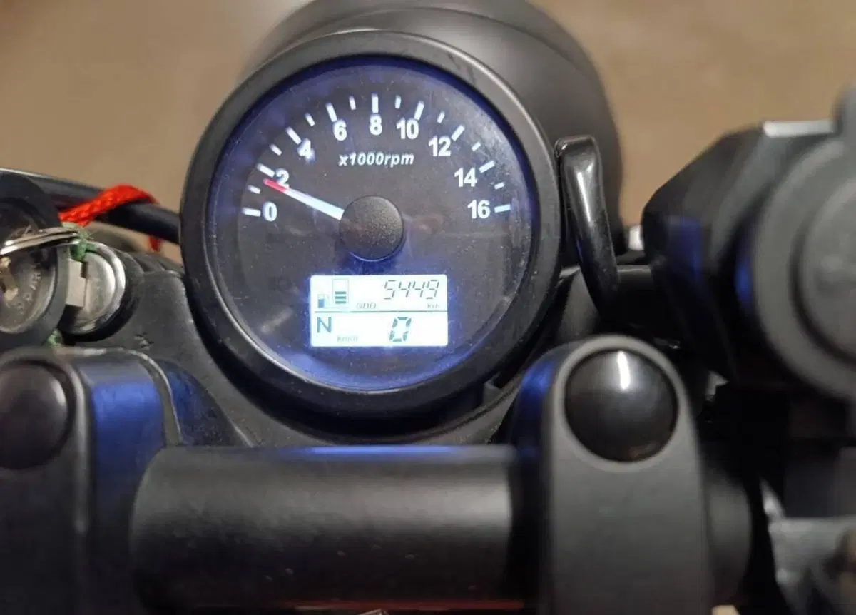Brixton Motorcycles Saxby 250 (2019) (10)