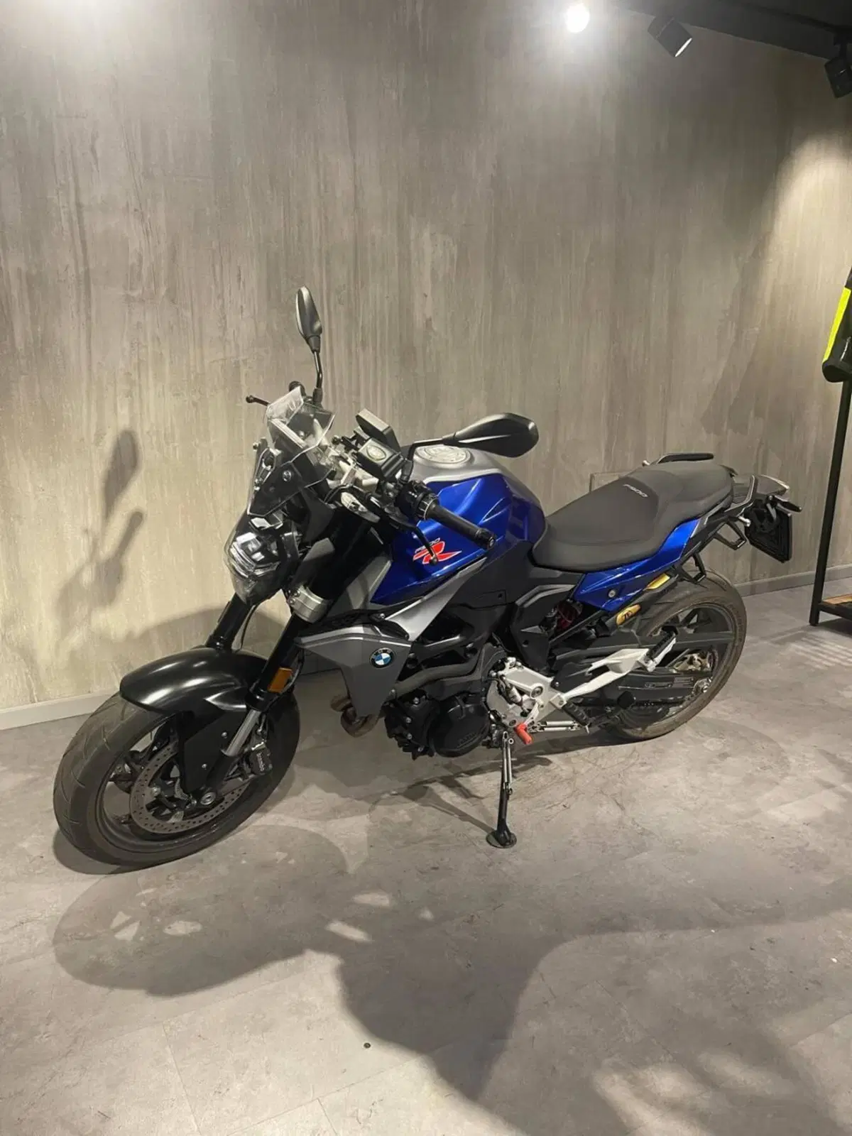 Bmw F 900 R (2021 - 24) (3)