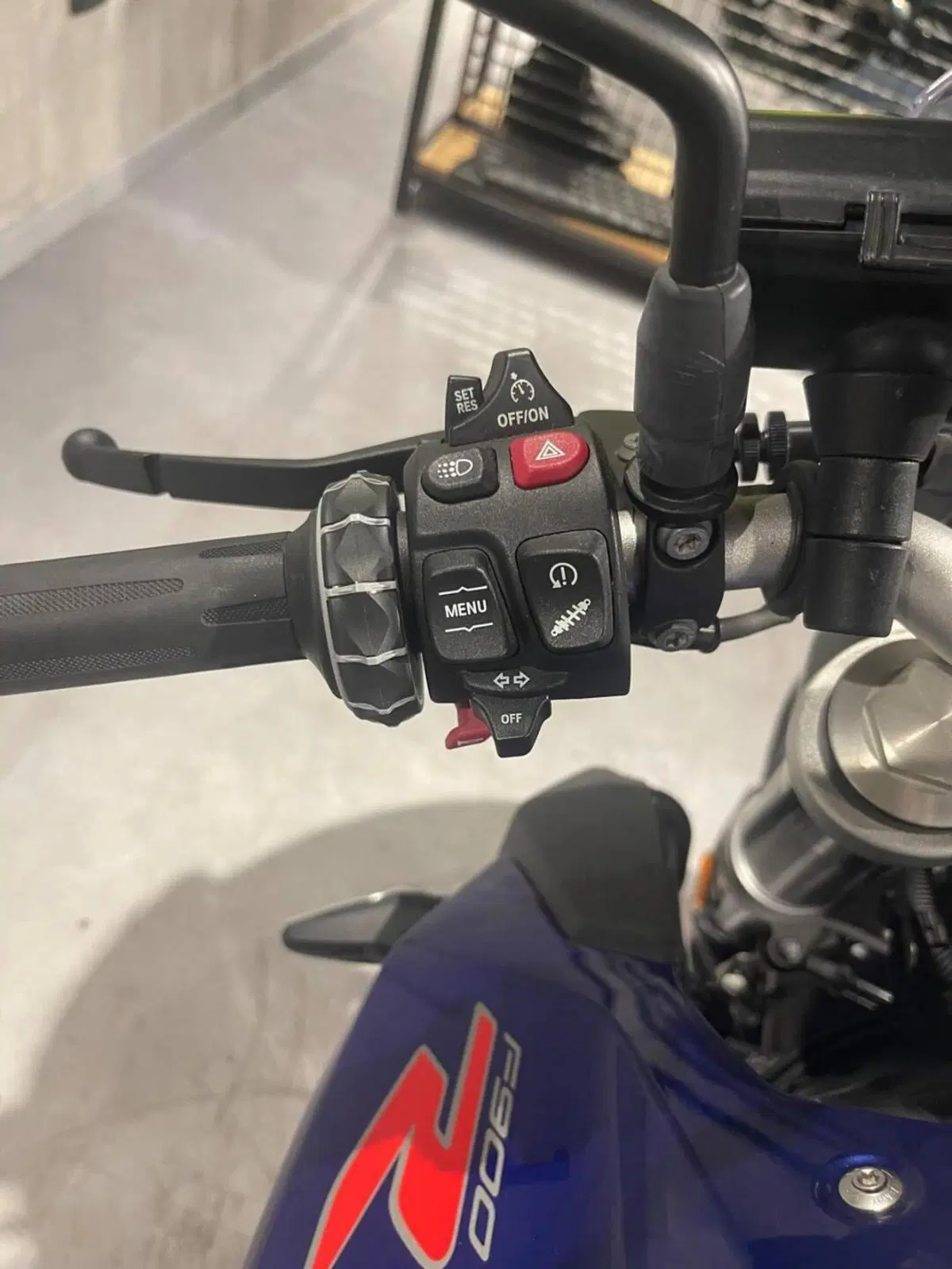 Bmw F 900 R (2021 - 24) (7)