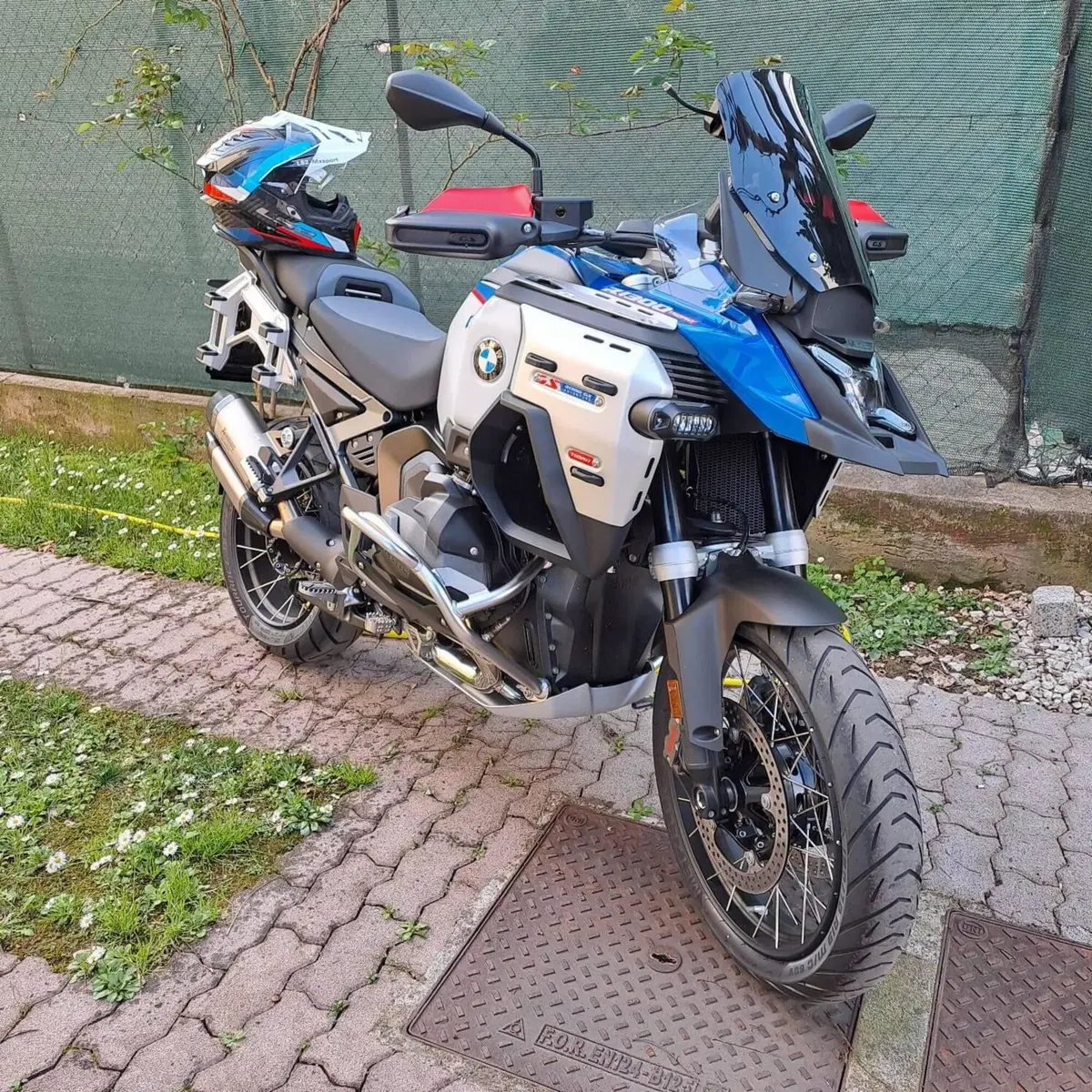 Bmw R 1300 GS Adventure Trophy (2025 - 26) (5)