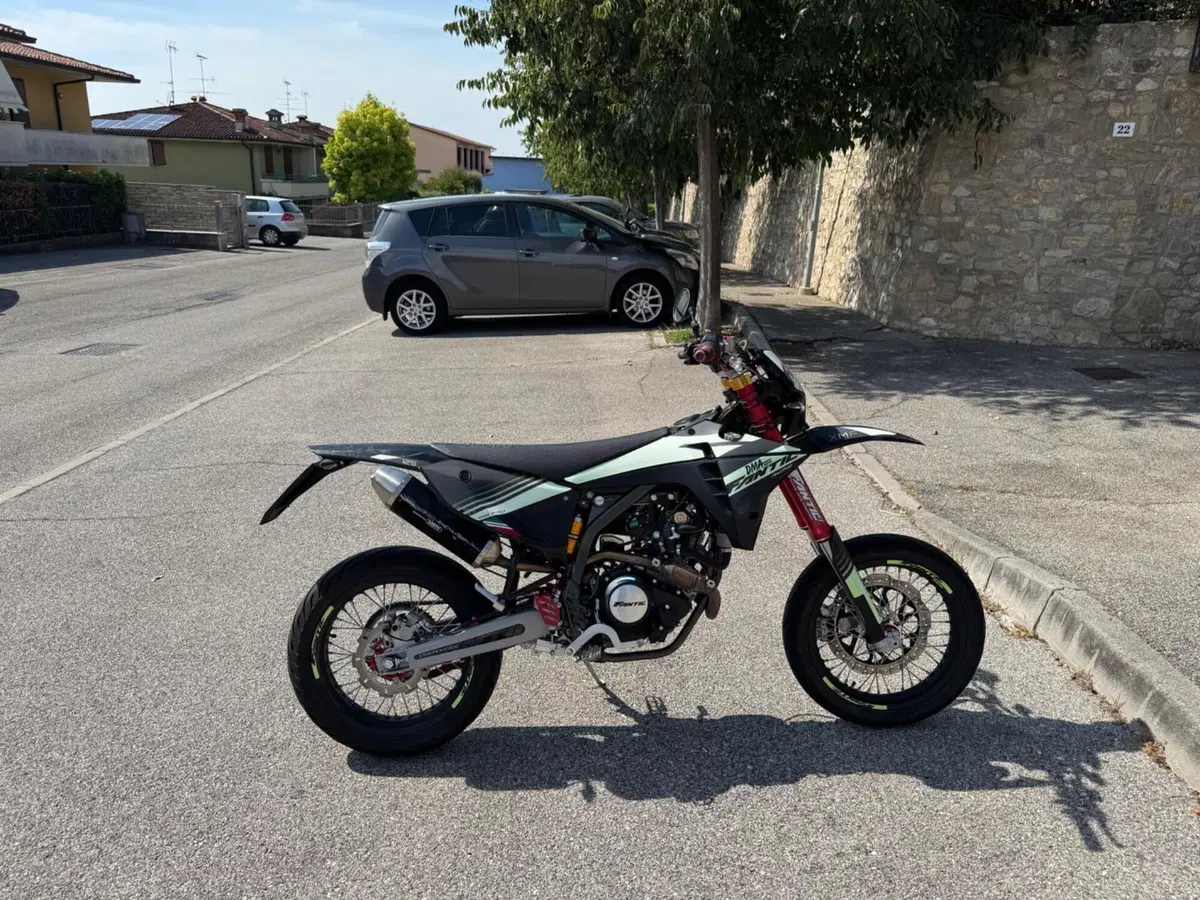 Fantic Motor Motard 125 Competition 4t (2020) (3)