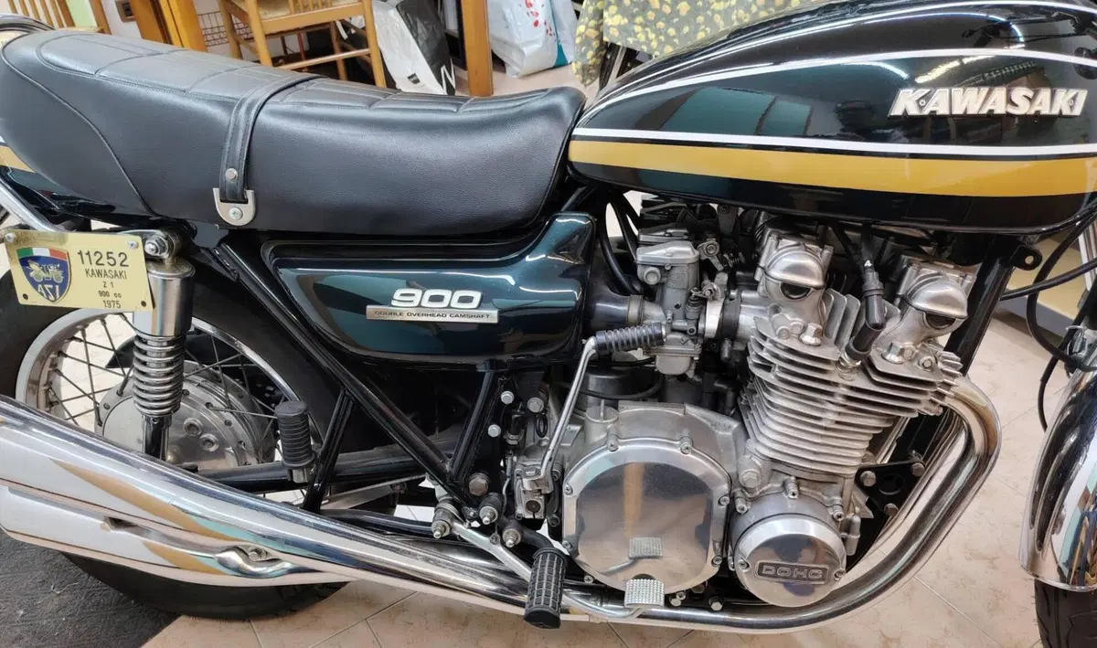 Kawasaki Z1 900  (4)