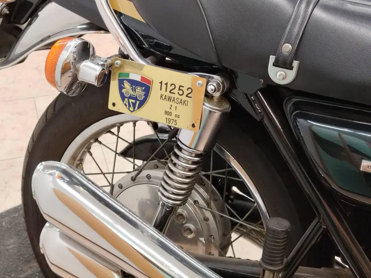Kawasaki Z1 900  (5)