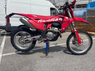 GASGAS EC 350 F (2024) usata