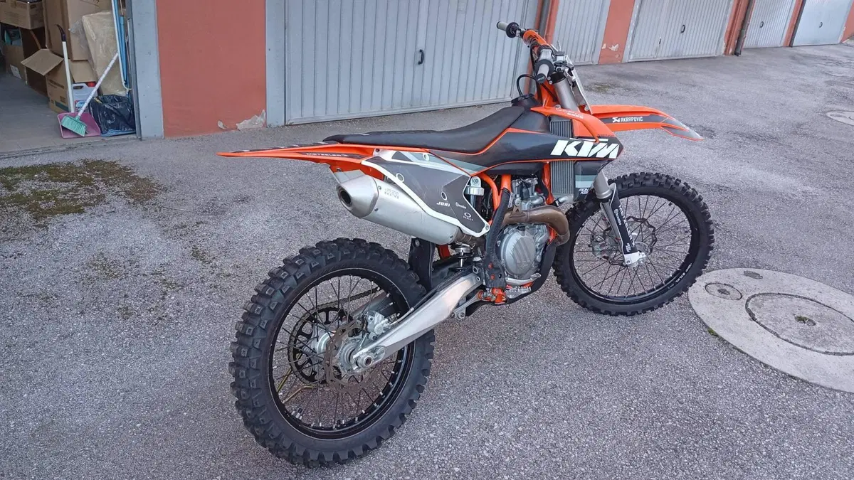 KTM 450 SX-F (2018) (2)