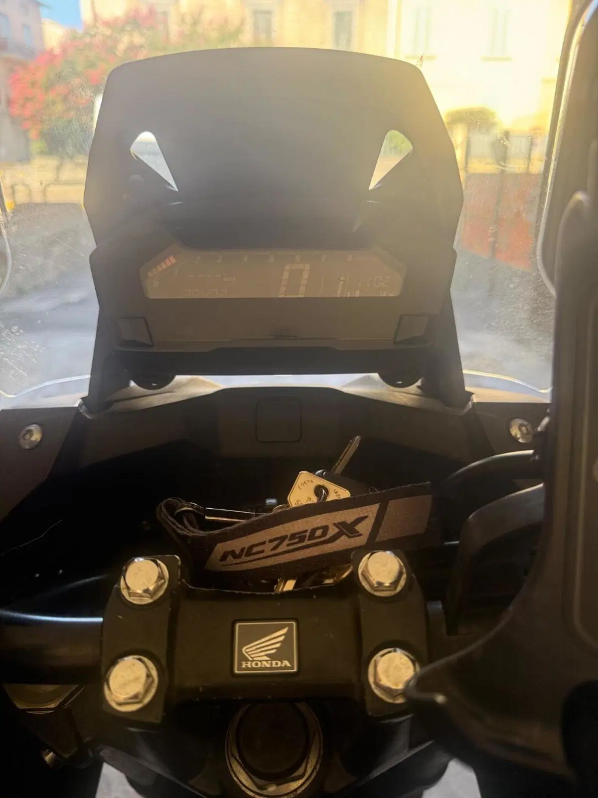 Honda NC 750 X DCT ABS (2016 -17) (2)
