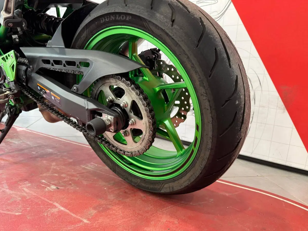 Kawasaki Z 900 A2 (2021 - 24) (11)