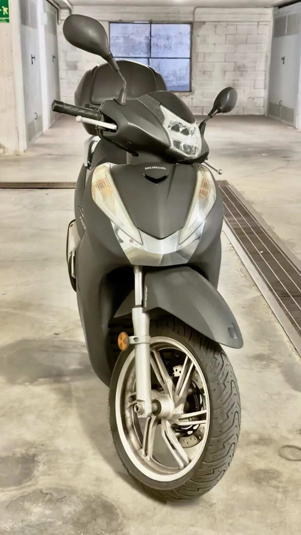 Honda SH 300 i ABS (2016 - 20) (3)