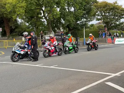 Manx GP &amp; Classic TT al via: qualifiche sospese, maltempo e una brutta caduta per Salvo Sallustro