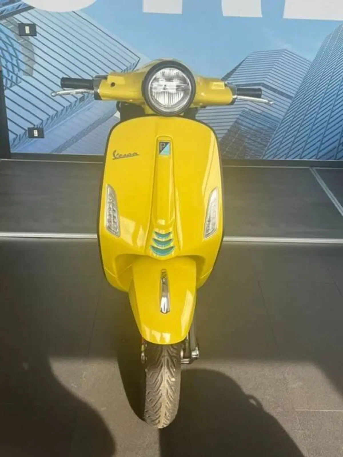 Vespa Primavera 50 S (2023 - 25) (2)