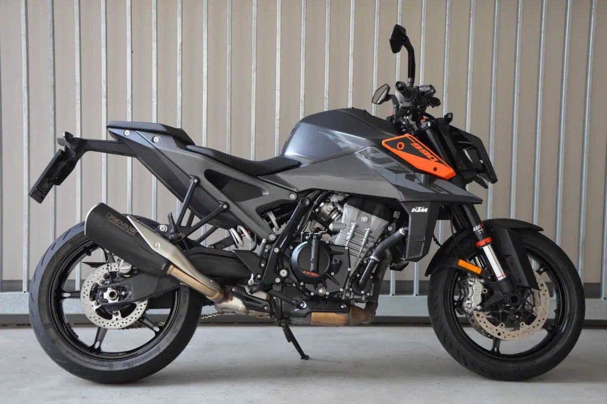 KTM 990 Duke (2024 - 26)