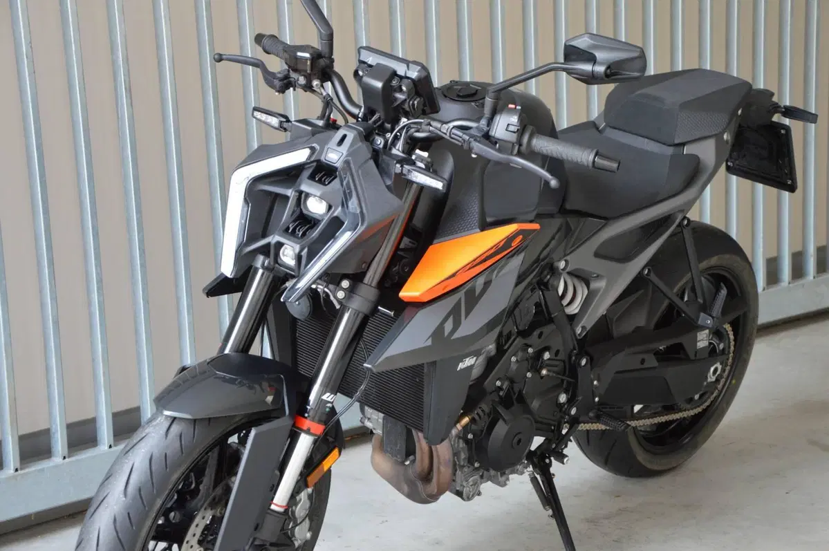 KTM 990 Duke (2024 - 26) (9)