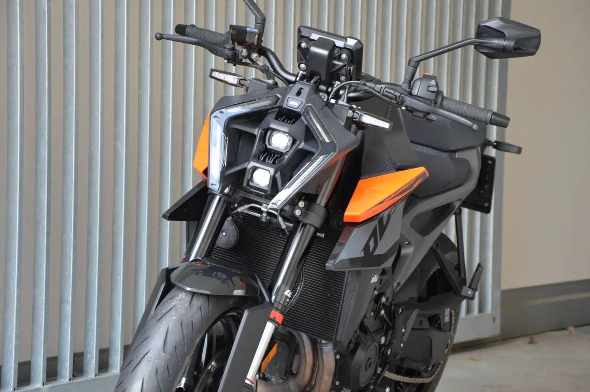KTM 990 Duke (2024 - 26) (11)