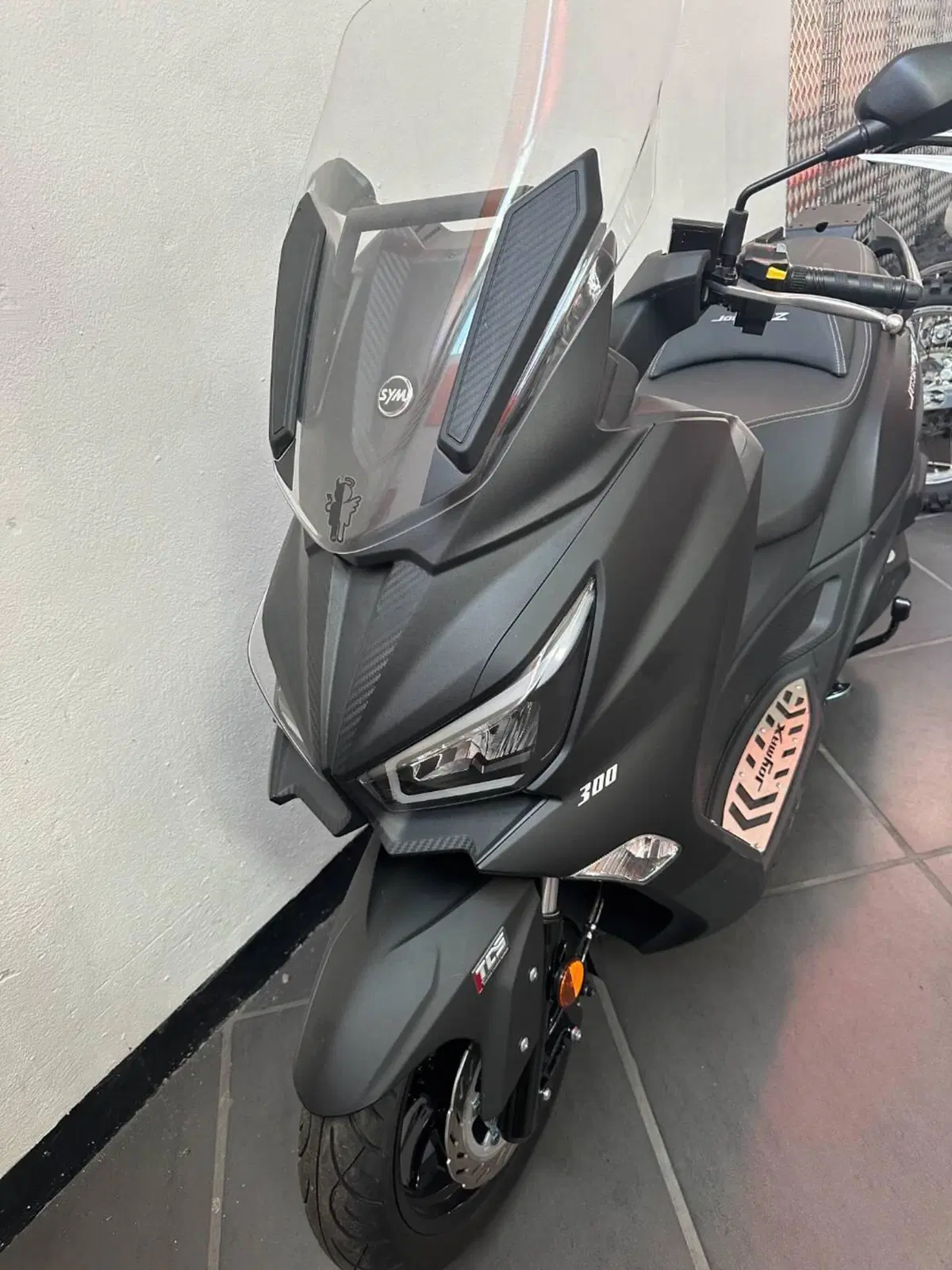 Sym Joymax 300 Z+ (2021 - 24) (2)