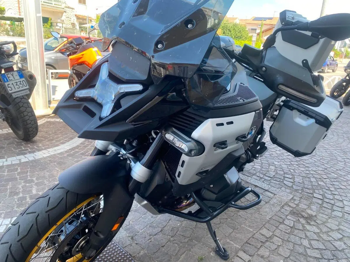 Bmw R 1300 GS Adventure Triple Black (2025 - 26) (11)