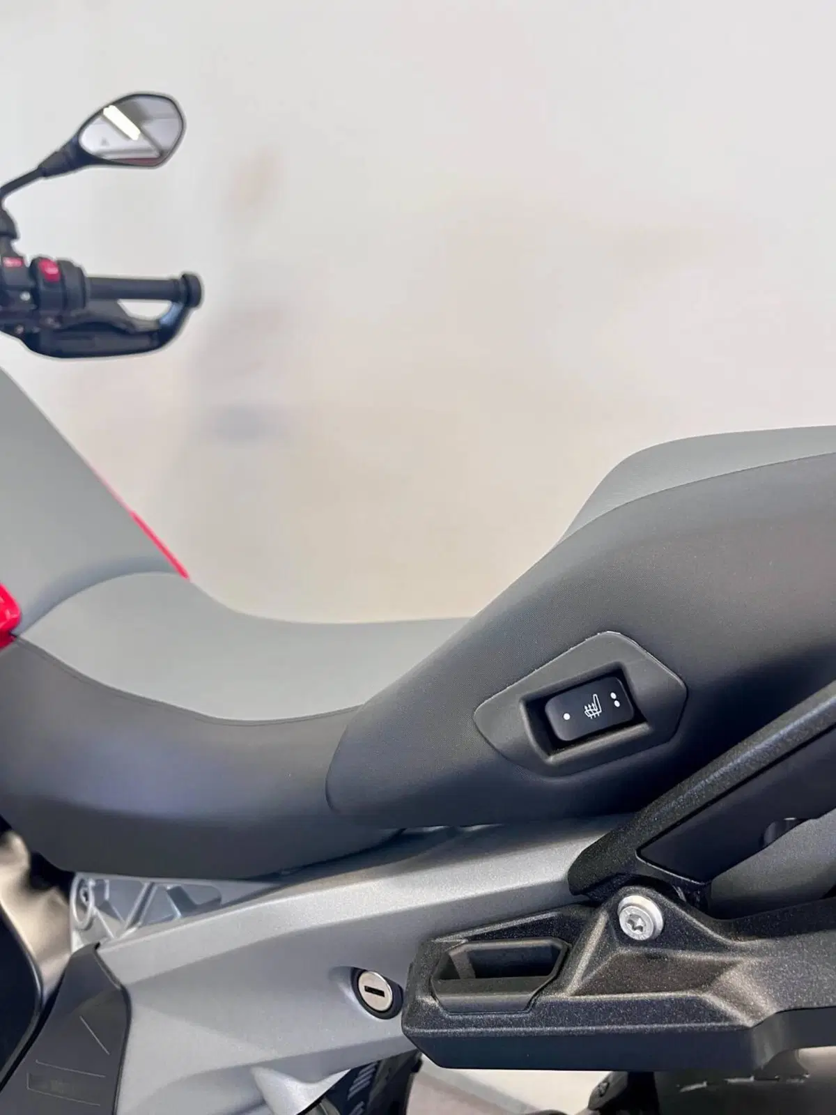 Bmw R 1300 GS (2023 - 26) (9)