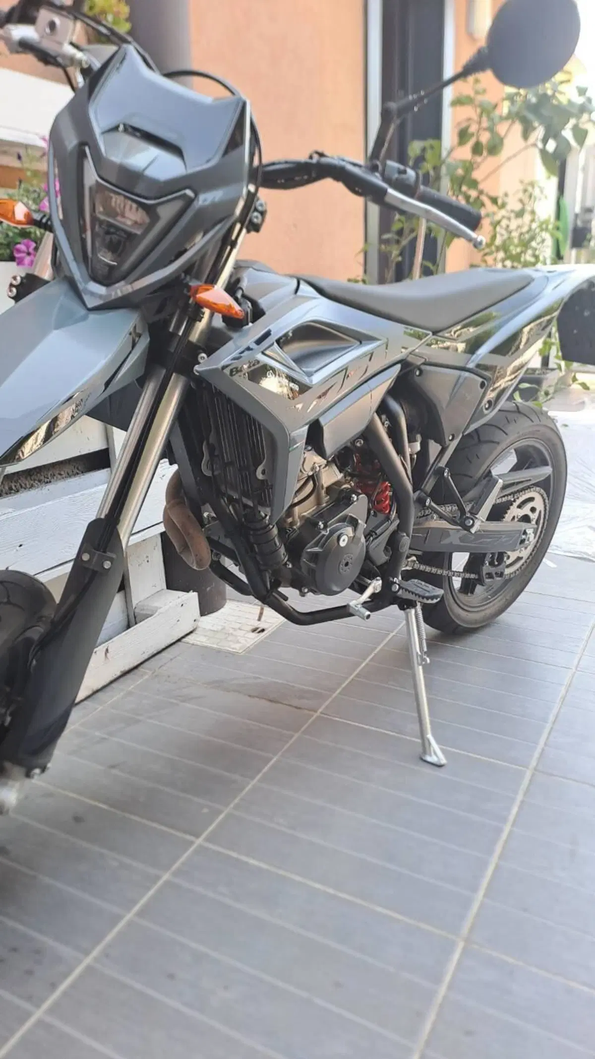 Betamotor RR 125 4T Motard T - X Special Edition (2025 - 26) (5)