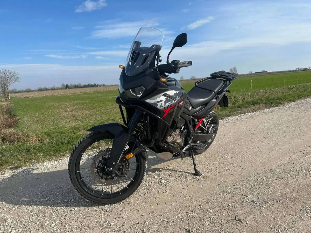 Honda Africa Twin CRF 1100L ES (2024 - 26) (4)