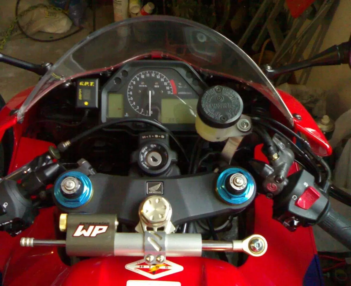 Honda CBR 600 RR (2005 - 06)