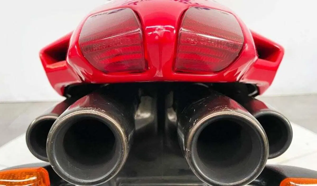 MV Agusta F4 750 S (2000 - 02) (18)