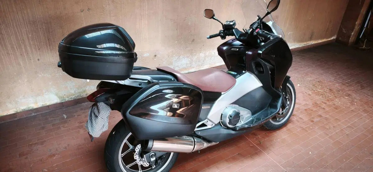 Honda Integra 700 (2011 - 13) (3)