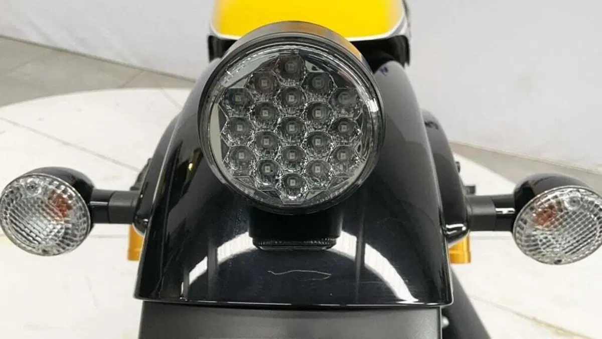 Yamaha XV 950 ABS (2014 - 17) (18)