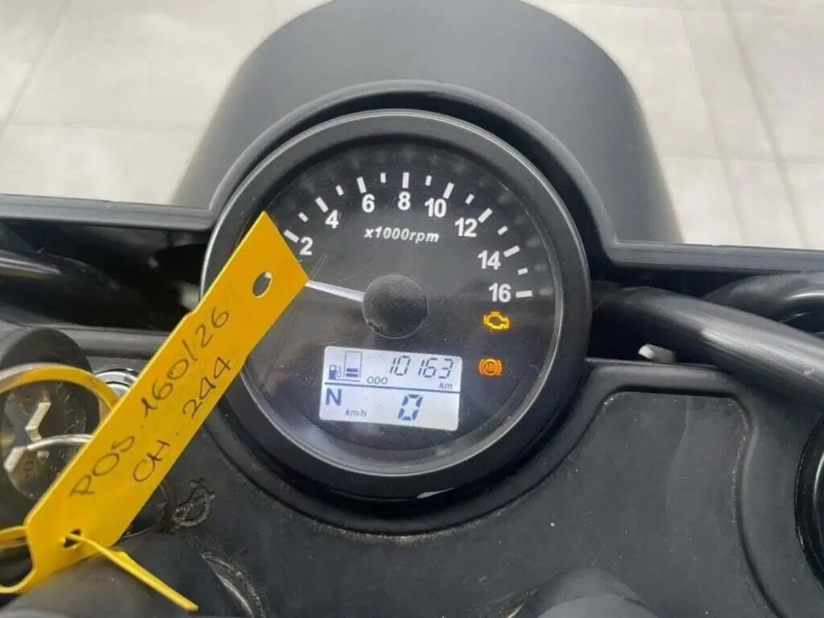 Brixton Motorcycles Felsberg 250 (2021 - 25) (3)