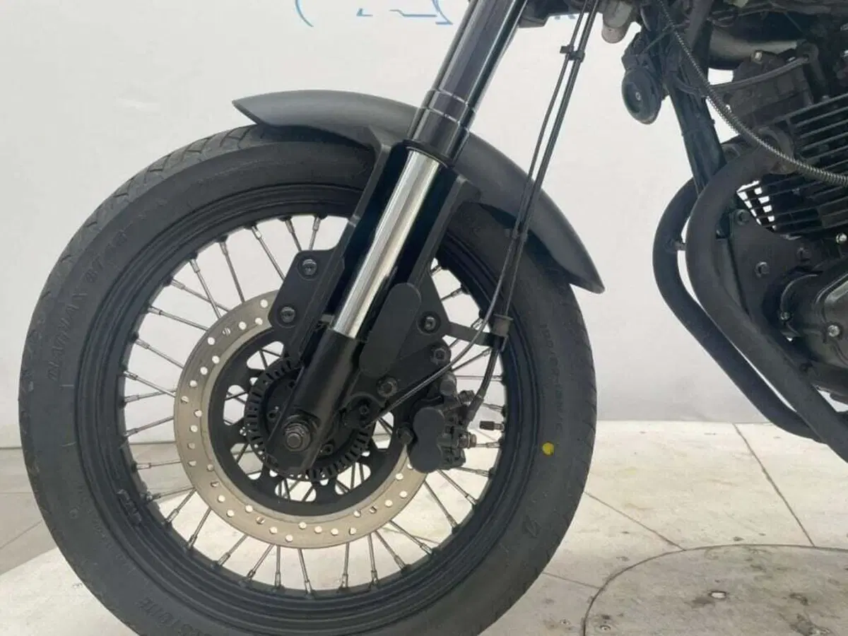 Brixton Motorcycles Felsberg 250 (2021 - 25) (4)