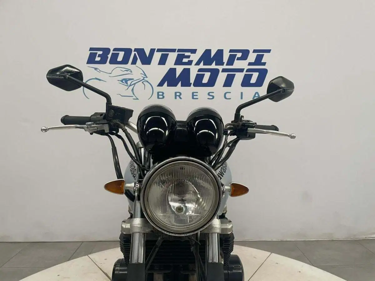 Kawasaki ZR-7 (2001 - 04) (12)