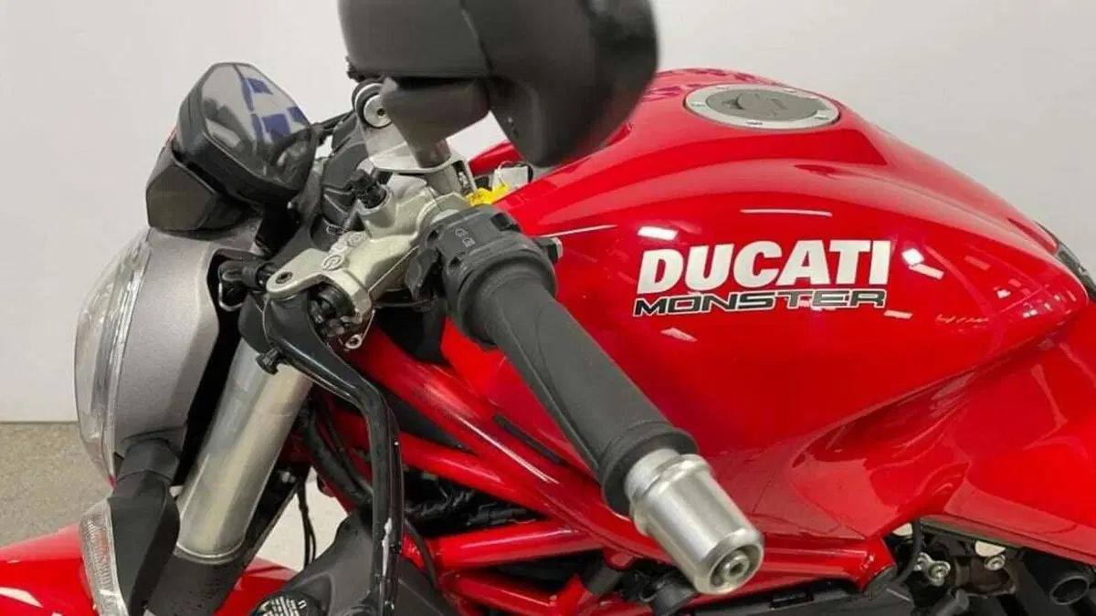 Ducati Monster 1200 (2014 - 16) (9)