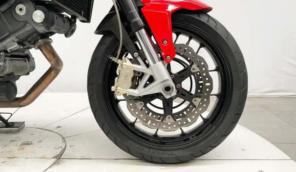 Aprilia Shiver 750 (2010 - 16) (8)