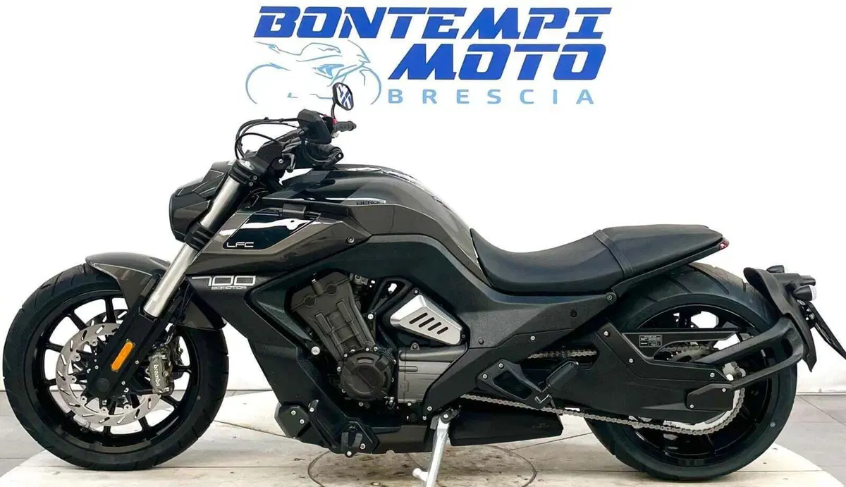 Benda Motorcycles LFC 700 Pro (2026) (2)